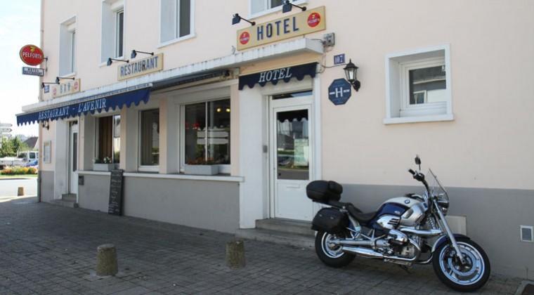 Hotel Restaurant L'Avenir Saint-Pierre-des-Corps Eksteriør bilde